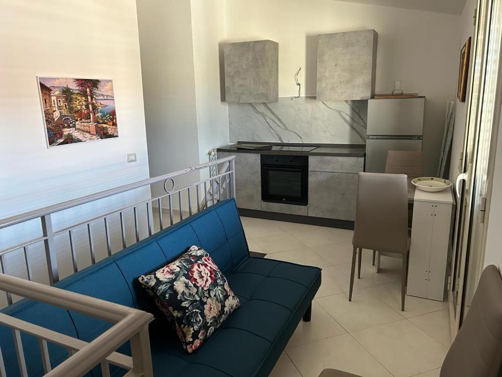 Nina Apartament Giardini Naxos Con Posto Auto Zewnętrze zdjęcie