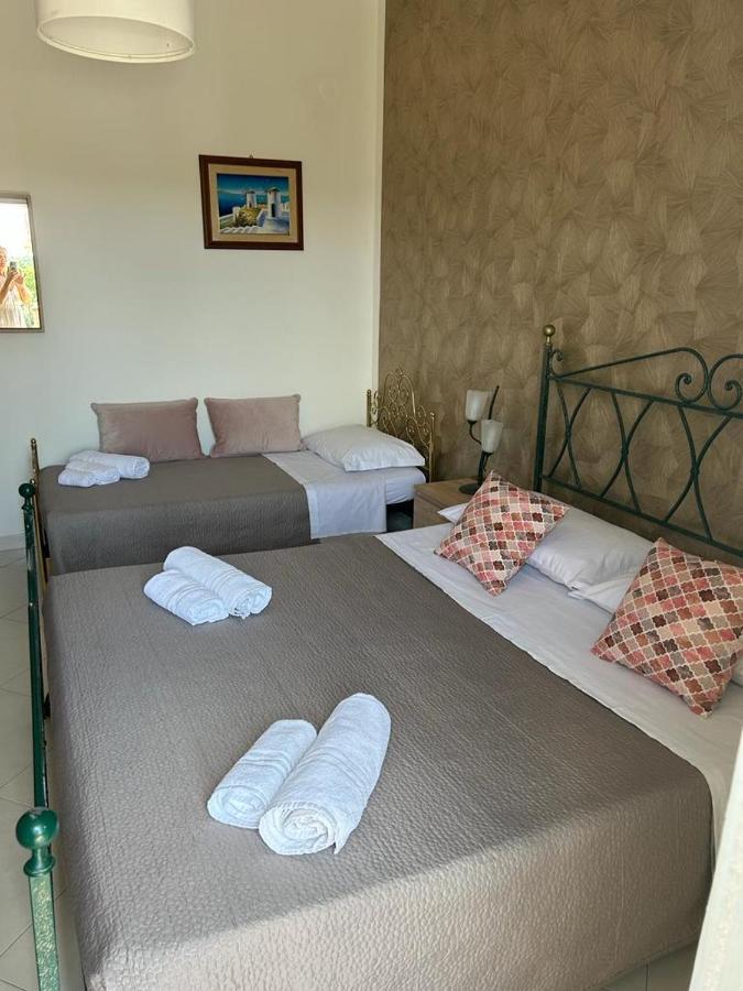 Nina Apartament Giardini Naxos Con Posto Auto Zewnętrze zdjęcie